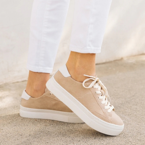 SOLUDOS Ibiza Platform Suede Sneaker NWOB Retail $190 - Picture 1 of 8